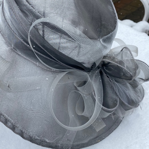 Ladies Hat - Picture 3 of 5